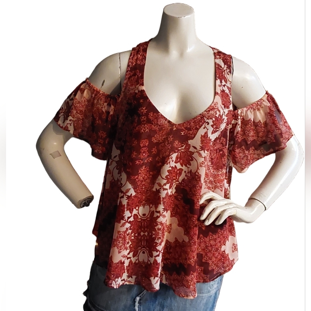 Show Me Your Mumu Red Ruffle Cold Shoulder Hazle Top Size Small